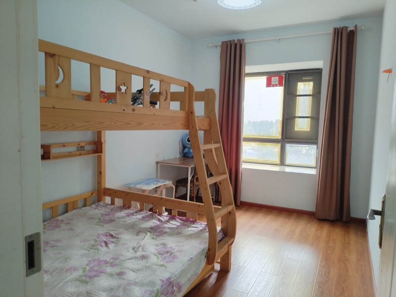 3室2廳2陽臺 金科陽光里臥室