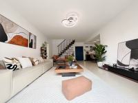 4室2廳2陽臺 世紀城玉春苑客廳