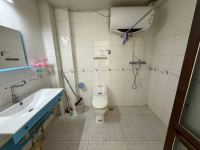 5室2廳2陽(yáng)臺(tái) 世紀(jì)城玉春苑衛(wèi)生間
