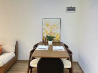 2室2廳2陽臺 SOHO俊園餐廳