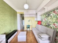 1室1廳1陽(yáng)臺(tái) 南亞未來(lái)城客廳