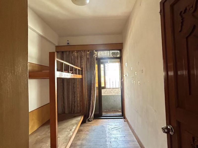 4室2廳1陽(yáng)臺(tái) 書林新村2號(hào)院臥室