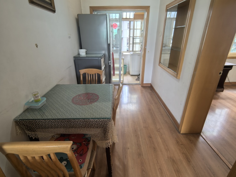 2室2廳 華山東路96號餐廳