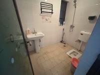 3室2廳2陽臺 滇池泊屋衛(wèi)生間