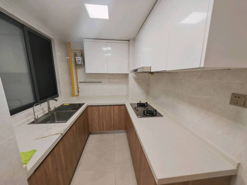 3室2廳2陽(yáng)臺(tái) 俊發(fā)龍泉俊園A2地塊廚房