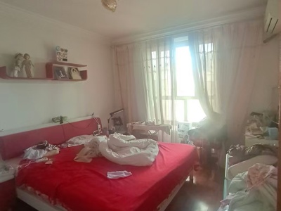 5室2廳3陽臺 北辰小區(qū)杜鵑苑臥室