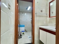 3室2廳1陽臺 春城慧谷二期衛(wèi)生間