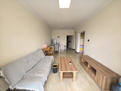 2室2廳2陽臺 天驕北麓北區(qū)