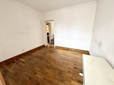 2室2廳1陽(yáng)臺(tái) 軋鋼廠住宅區(qū)(教場(chǎng)北路)