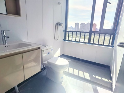 3室2廳1陽臺(tái) 遠(yuǎn)洋青云府