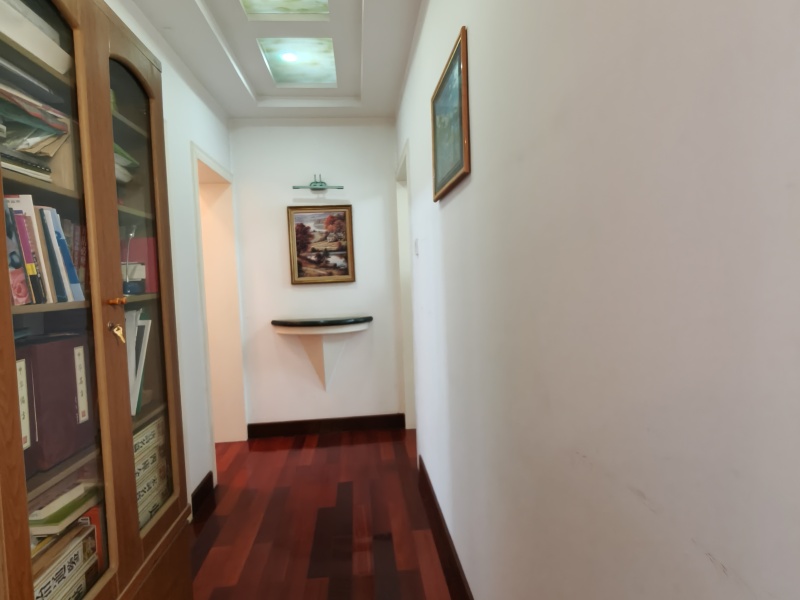 4室2廳3陽臺(tái) 百大國(guó)際花園其他