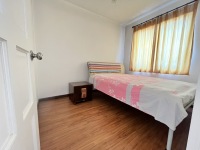 4室2廳1陽臺 船房小區(qū)臥室