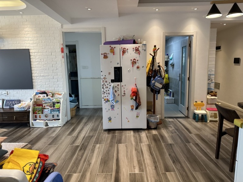 3室2廳2陽臺 瀚林瀾山客廳