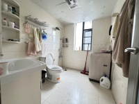 4室2廳1陽(yáng)臺(tái) 錦悅四季花園小區(qū)衛(wèi)生間