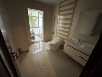 11室1廳1陽臺(tái) 華龍人家衛(wèi)生間