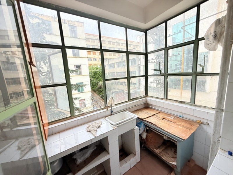 2室1廳1陽(yáng)臺(tái) 禮堂區(qū)衛(wèi)生間