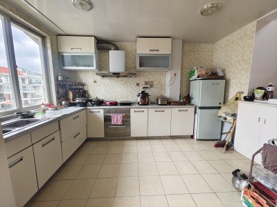 3室2廳1陽臺 佳湖新城