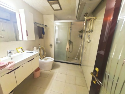 4室2廳1陽(yáng)臺(tái) 春城慧谷A區(qū)