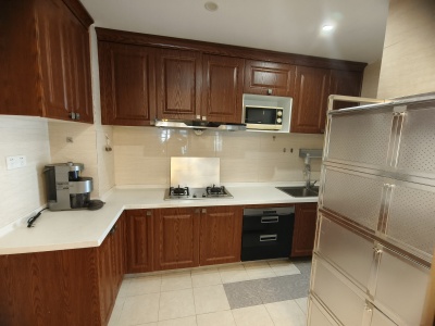 3室2廳2陽臺(tái) 保利中心