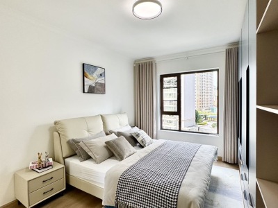 3室2廳1陽(yáng)臺(tái) 碧桂園龍騰世家一期