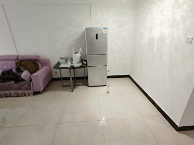 1室2廳1陽臺 西城林語小區(qū)