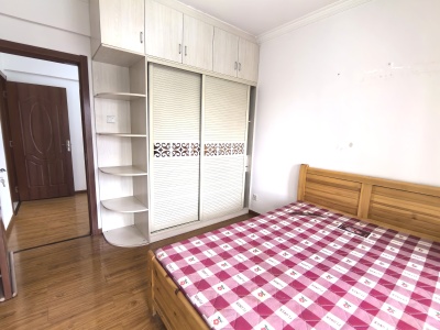 3室2廳1陽臺(tái) 春城慧谷二期