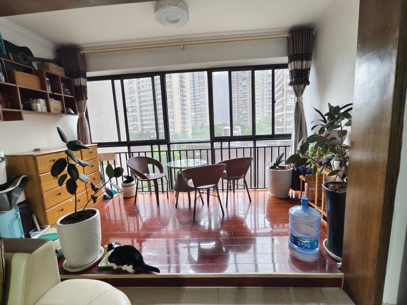 3室2廳1陽臺 春城慧谷A區(qū)陽臺