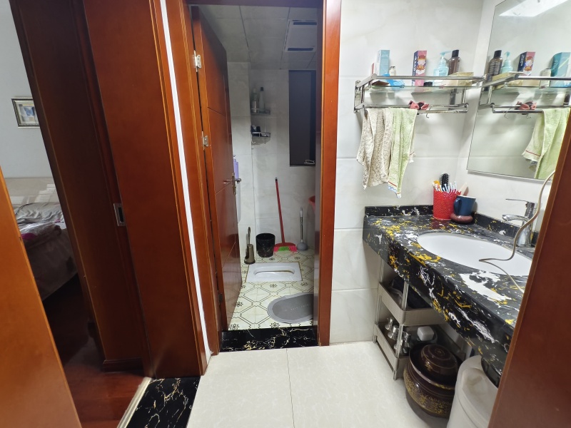 3室2廳1陽臺 春城慧谷A區(qū)衛(wèi)生間