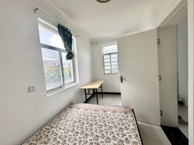 2室1廳 東風(fēng)西路61號(hào)