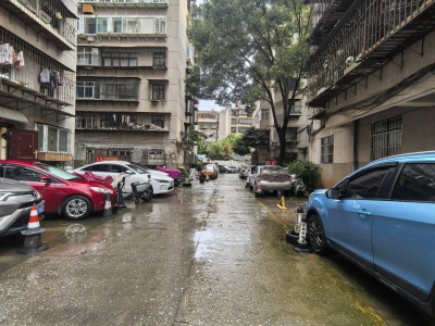 2室2廳1陽臺(tái) 人民東路86號(hào)