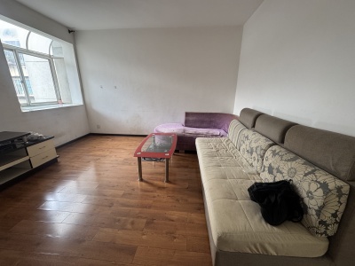 2室2廳1陽(yáng)臺(tái) 興隆小區(qū)