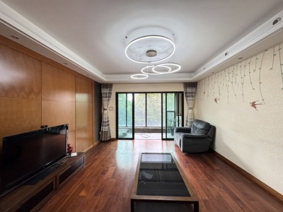 4室2廳2陽(yáng)臺(tái) 白沙潤(rùn)園