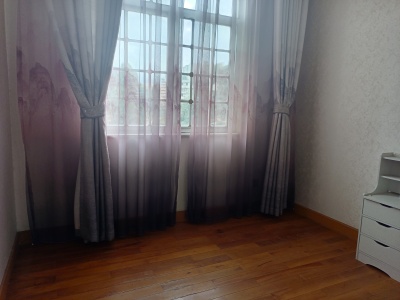 3室2廳 金馬鎮(zhèn)政府住宅樓