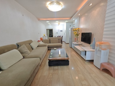 3室2廳 金色俊園