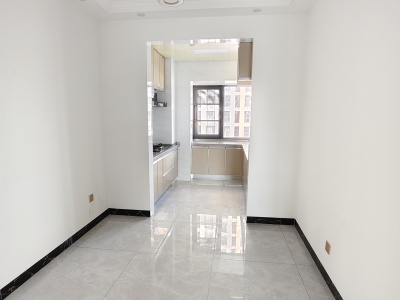 3室2廳1陽臺(tái) 清河居