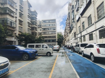 3室2廳1陽(yáng)臺(tái) 龍翔苑