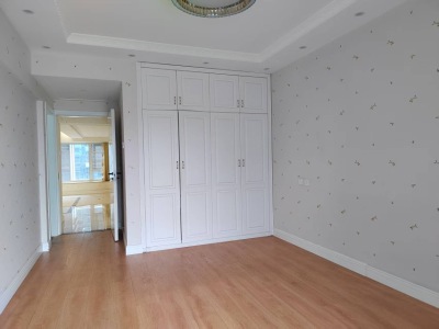 3室2廳1陽(yáng)臺(tái) 華夏大廈