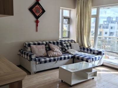 2室2廳1陽臺 高美云安