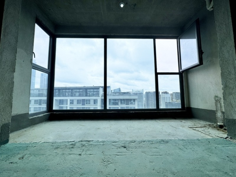 4室2廳2陽(yáng)臺(tái) 俊發(fā)俊尚峰A4地塊陽(yáng)臺(tái)