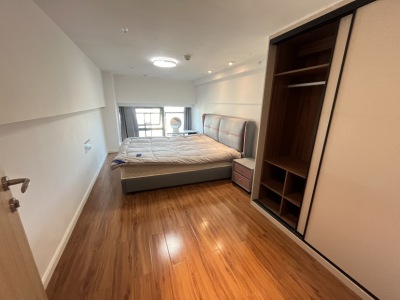 2室1廳2陽臺 海倫堡中央廣場