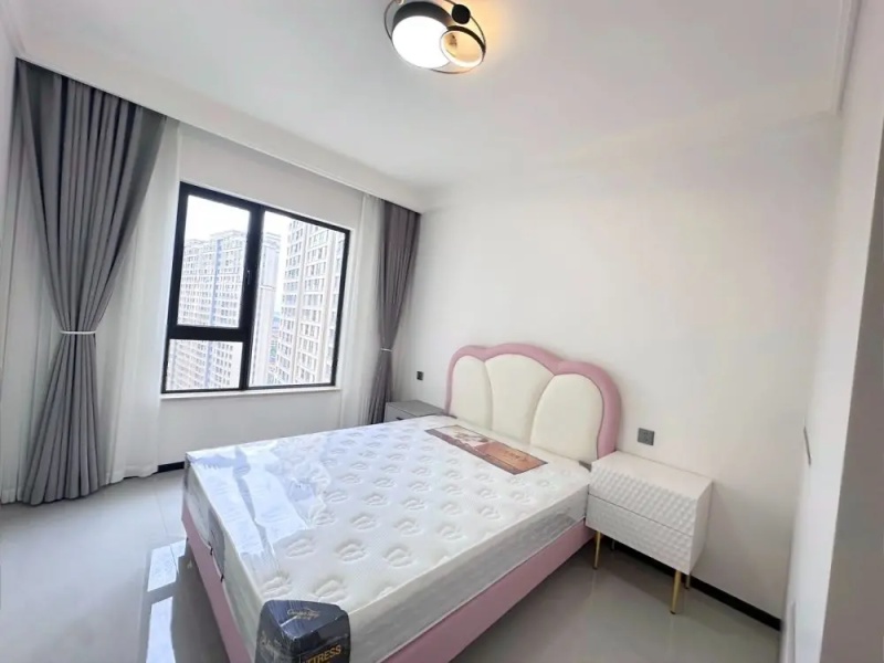 4室2廳1陽臺 紅星天鉑臥室