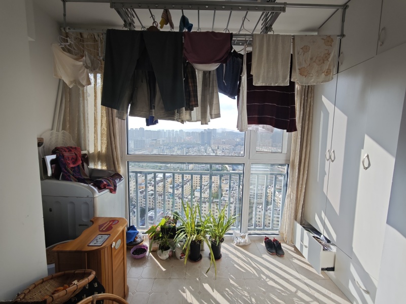 3室2廳1陽臺 溪畔麗景陽臺