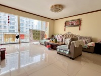 5室2廳2陽臺 云南映象C區(qū)客廳