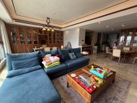 4室2廳2陽臺 俊發(fā)逸天峰客廳