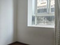 2室1廳1陽臺 春苑小區(qū)臥室