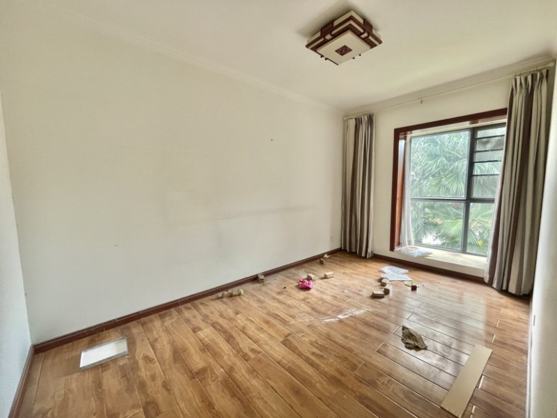 3室2廳 金曇花園臥室