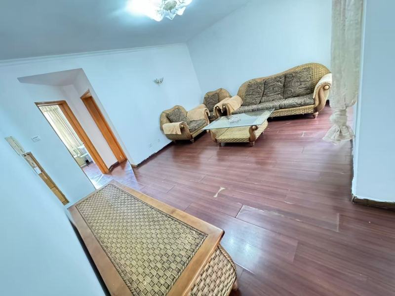 2室1廳1陽(yáng)臺(tái) 金實(shí)小區(qū)聚實(shí)園客廳