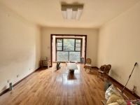 3室2廳 金曇花園客廳