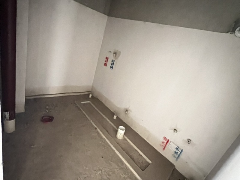 6室2廳2陽臺 俊發(fā)盛唐城未央郡（二期）衛(wèi)生間