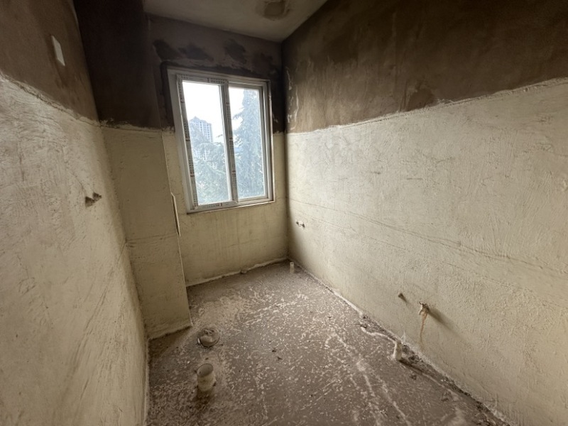 5室2廳2陽(yáng)臺(tái) 盛世豪庭四期衛(wèi)生間